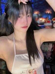 Bokep Indo | Main Sama Adek Yang Lagi Asik Rebahan